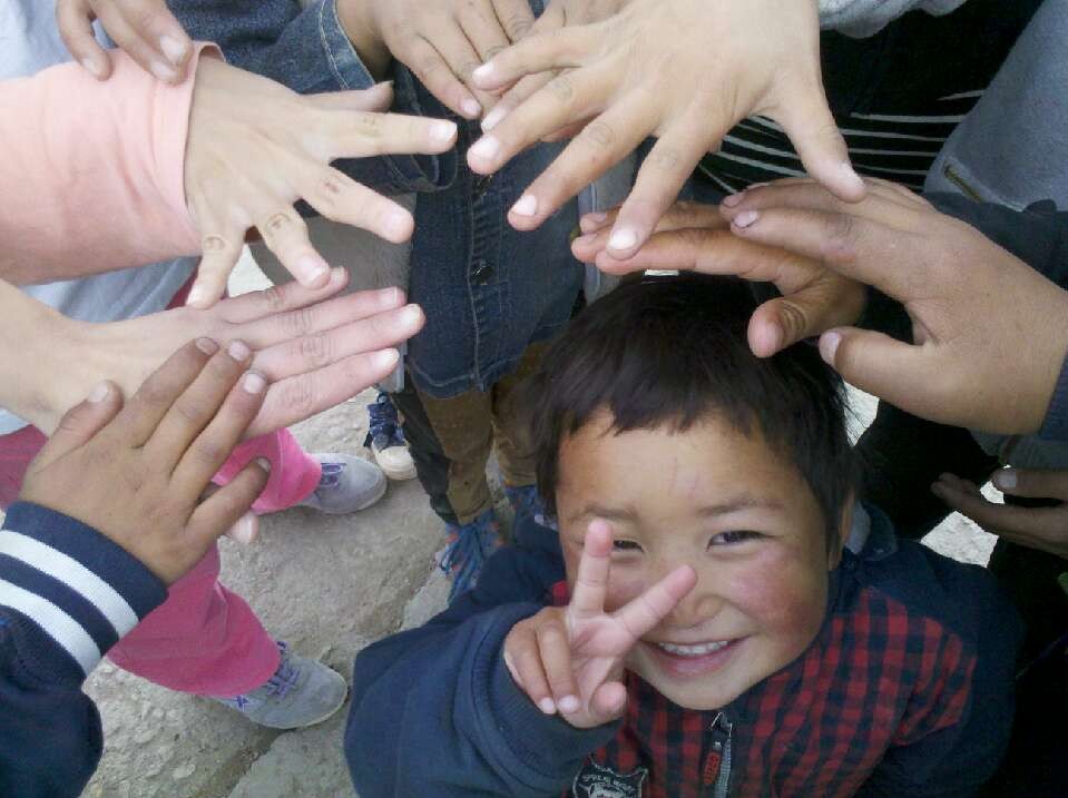 ��ӿƼ���W���t�ġ�֧��꠵�꠆T���˴Ό��`�����ຣʡ�ຣ�����Ҵ�Ĺ��WУ��7��15�գ�꠆T��?y��u)麢�ӂ���ȥ�ˌW����Ʒ���w����Ʒ�ͽ̌W���Y��ϣ�����H��׌����ͯ���õ�����͌W����߀��׌���ӂ��˽����������Ϣ���������ܵ������P(gu��n)�ġ��D�麢�ӂ��挦꠆T���R�^ϲЦ��_��