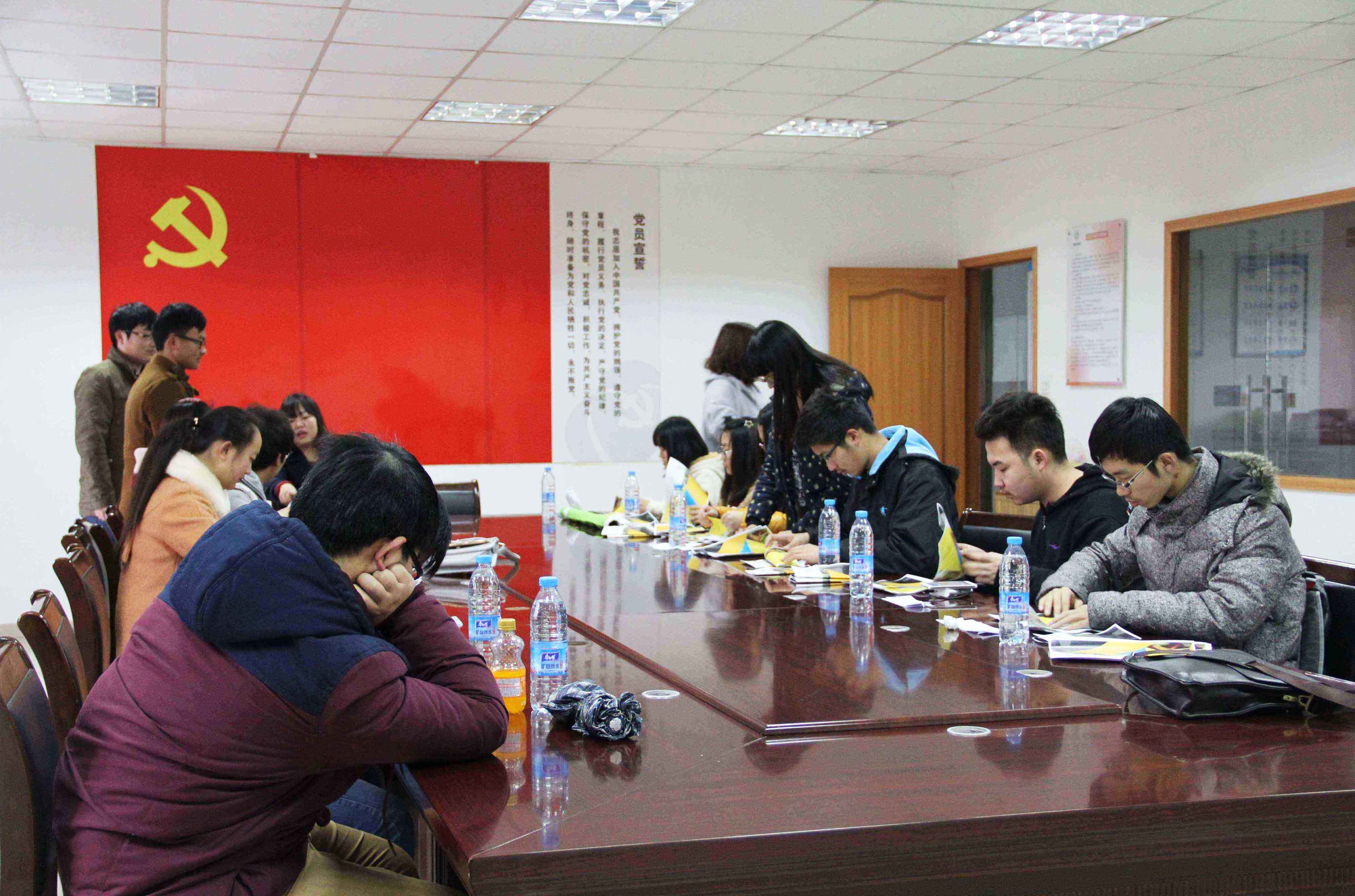 �K�ݴ�W(xu��)���t�،�(sh��)�`�F(tu��n)�(du��) ��(sh��)�`�أ����K�K��