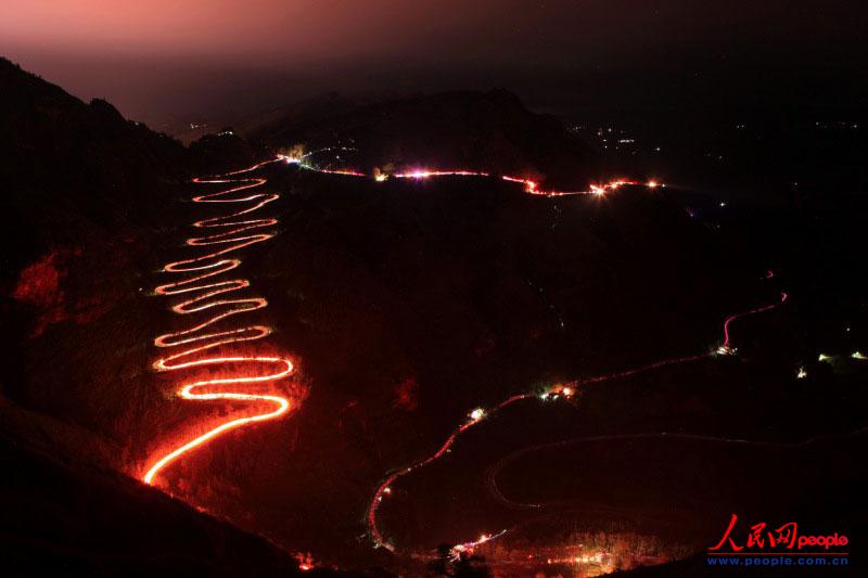 2974�˳ֻ��ͽ������(zh��n)��·��¡��24���ա��γɉ��^�Ļ���L������ꐁ���?j��n)zӰ�� 