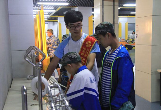 ɽ�|������W(xu��)���ƽ����˲ţ���(chu��ng)���³̡����(hu��)��(sh��)�`�(du��)(li��n)�ϝ�(j��)���ЈD���^�e�k ��֪�R(sh��)��׃?n��i)������Ƽ��?chu��ng)��δ��(l��i)�����ڈD���^�n����ϵ�л��(d��ng)��