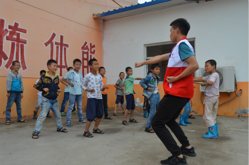 �x�ЌW(xu��)Ժ�tʮ��ů��־Ը����(w��)�(du��)��ɽ��ʡ�����н��ڿh��Ȫ�l(xi��ng)־Ը����(w��)�����Ȫ�l(xi��ng)�ĺ��ӂ��_(k��i)�O(sh��)��ȭ���n�����g(sh��)�n������(qi��ng)�w�|(zh��)�����M(j��n)��������ȫ��l(f��)չ��