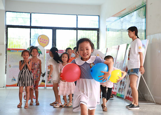 ���ݴ�W��֪�Ľ�㡱����������`꠵��㽭�������_չ֧�̻�����鮔?sh��)��l(xi��ng)����С�W���ռ��W��ƥ�˽������D�酢�ӡ������������ِ�ĺ��ӂ���