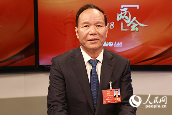 ȫ��(gu��)�˴�������������΅^(q��)�hί����ӛ�����΅^(q��)��ϯ�R����������W(w��ng)ӛ�� ���� �z��