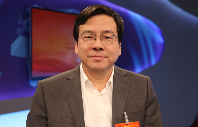 全國(guó)政協(xié)委員、湖南省政協(xié)副主席張?。杭ぐl(fā)民營(yíng)經(jīng)濟(jì)發(fā)展新動(dòng)能