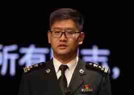 首都機(jī)場(chǎng)海關(guān)旅檢一處旅檢三科黨支部書記、科長(zhǎng)