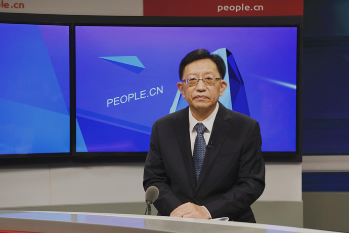 中國節(jié)能環(huán)保集團(tuán)有限公司黨委書記、董事長宋鑫做客人民網(wǎng)。人民網(wǎng)記者 王曉嘯 攝